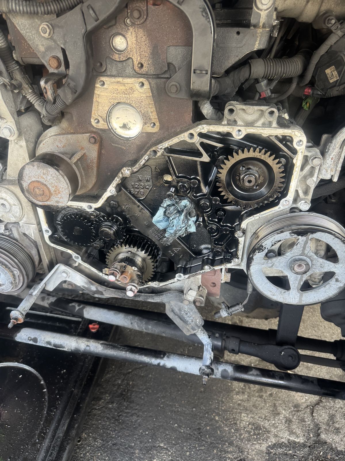 Front gear housing and crank gear during an engine repair